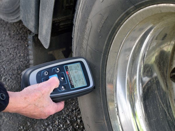 Bartec Launch The TECH700 Truck & Bus TPMS Service Tool